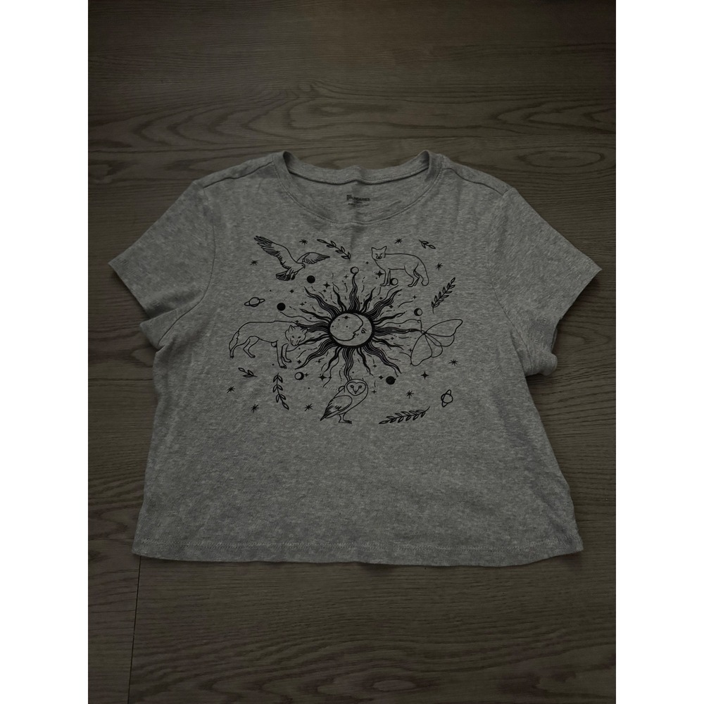 No Boundaries Heather Gray Celestial Sun Moon Graphic Crop Top Tee Large 12-14